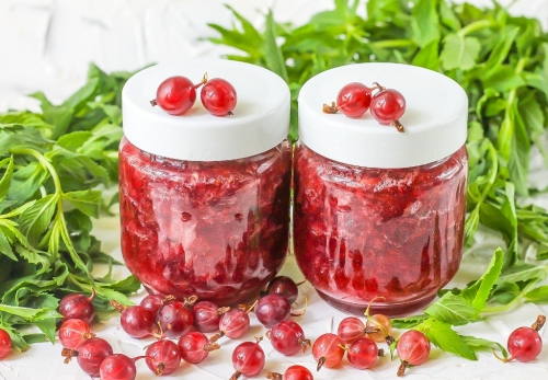 Рецепт крыжовника, перетертого с сахаром | Меню недели