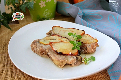 Свинина запеченная с грушами | Меню недели